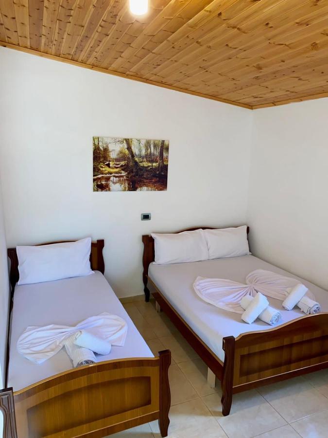 Apartment Angela Ксамил Екстериор снимка