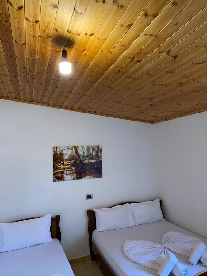 Apartment Angela Ксамил Екстериор снимка