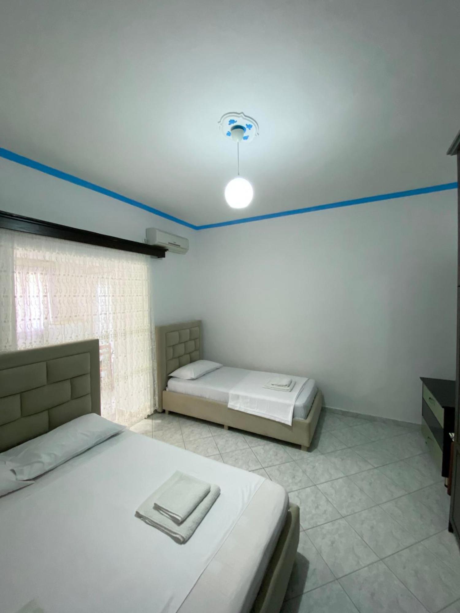 Apartment Angela Ксамил Екстериор снимка