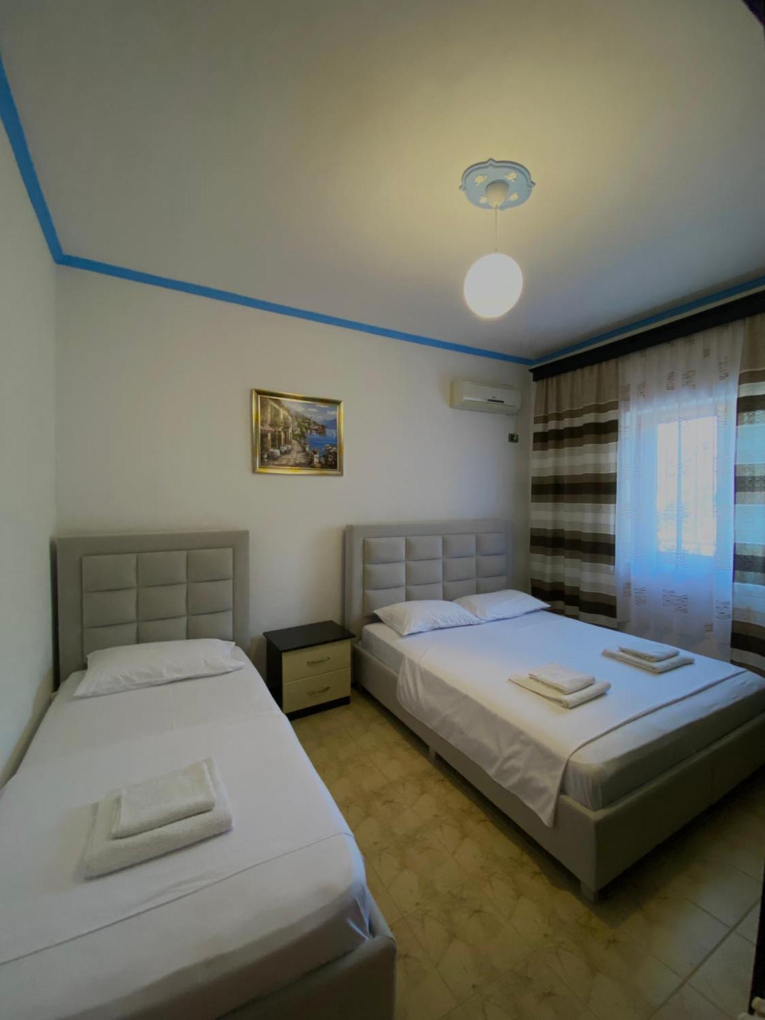 Apartment Angela Ксамил Екстериор снимка